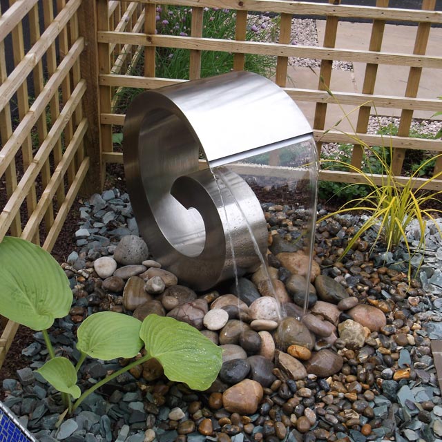 Safe water feature for children's play areas in Midsomer Norton, Somerset